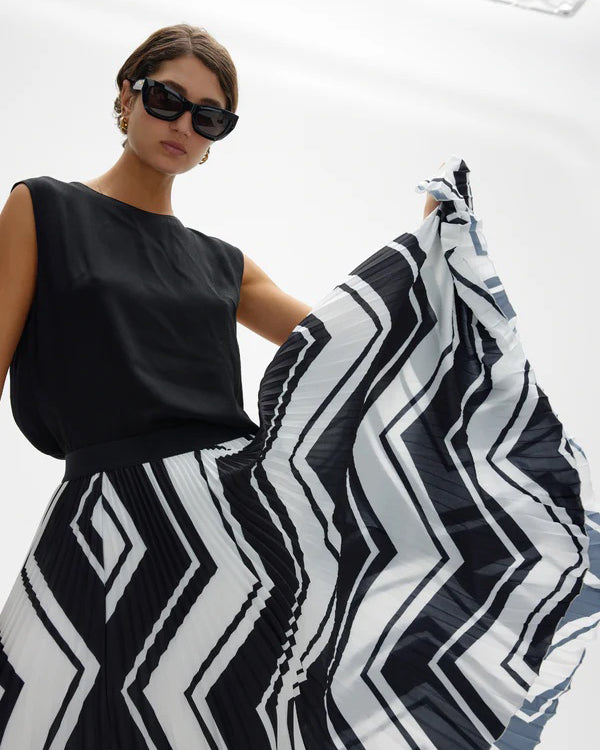 Kinney Goldie Skirt Classic Chevron