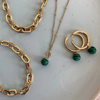 A&C Oslo Cut Anchor Chain Necklace - gold