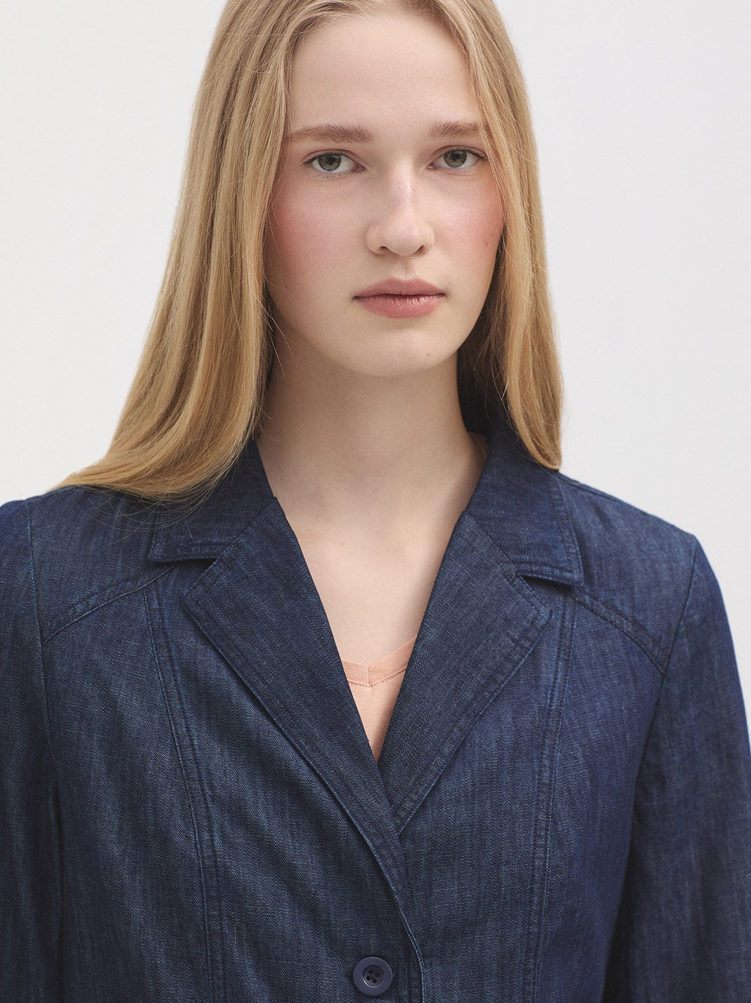Denim jacket with lapels