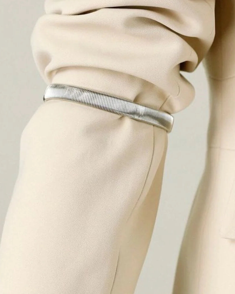 Queen of the Foxes Sleeve Garter - Pair