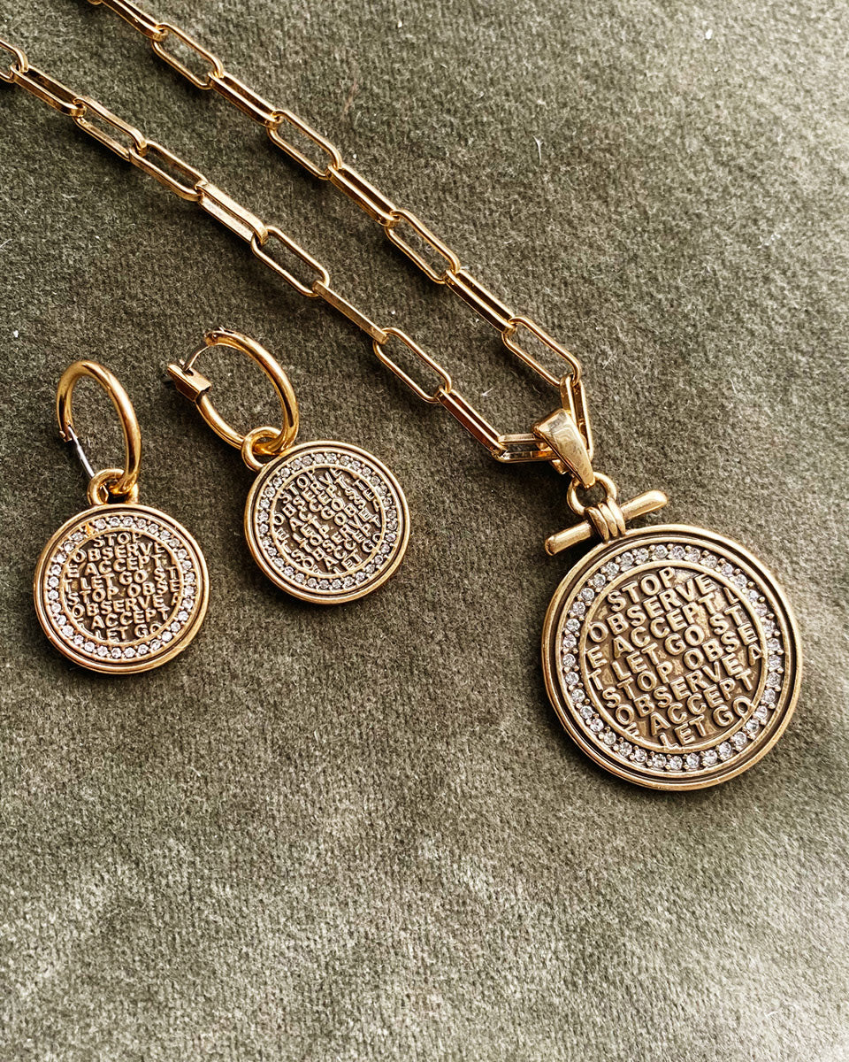A&amp;C Oslo Coins of Relief Necklace Rectangle Link - gold