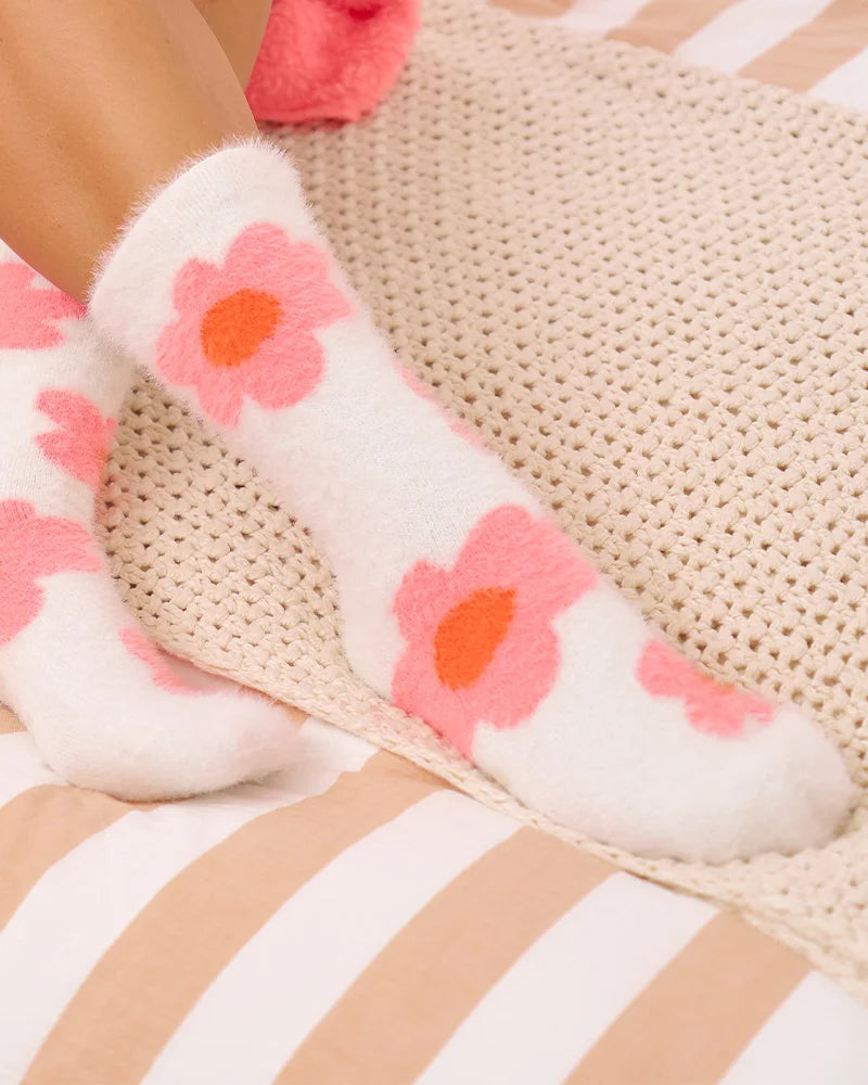 Annabel Trends Fuzzy Bedsocks - Big Pink Flower
