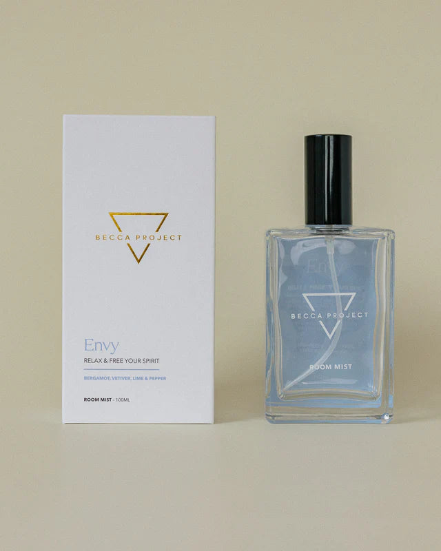 Becca Project Room Mist envy Pack Shot Front