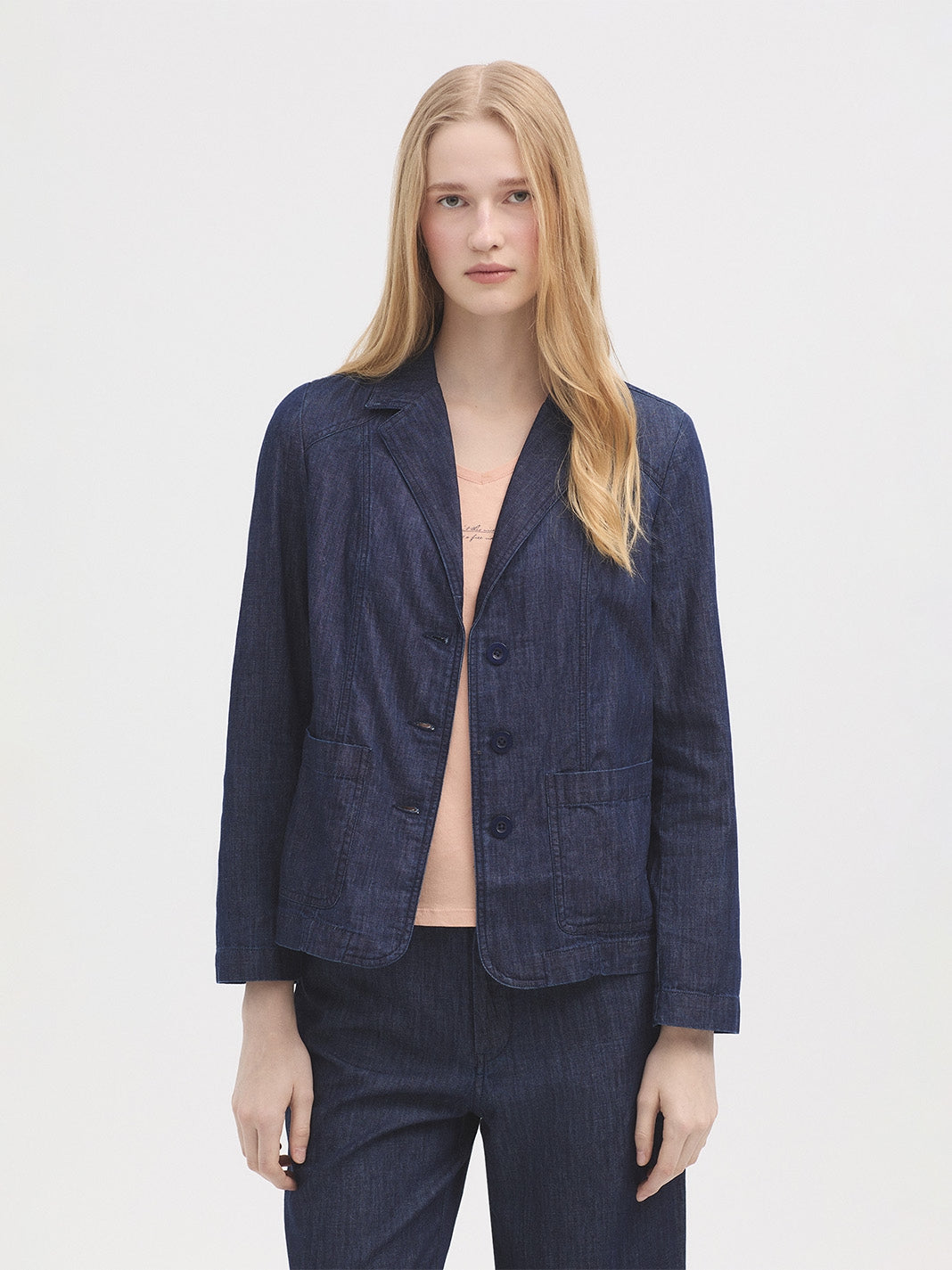 Denim jacket with lapels