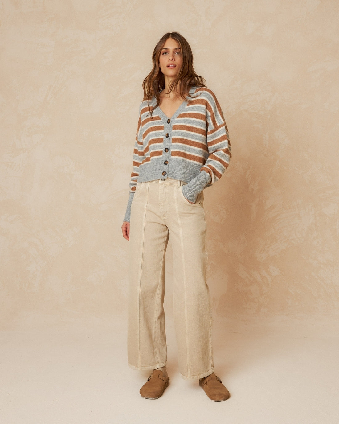 Indi&amp;Cold Striped Knit Cardigan- gray/brown/beige