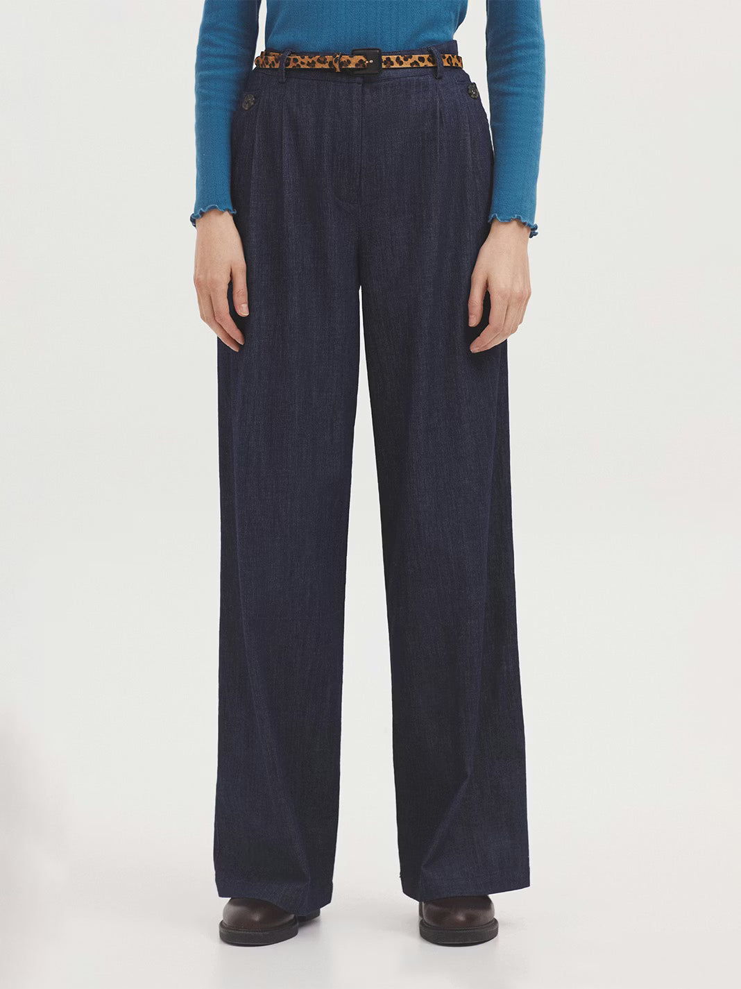 Darted Blue Denim Jeans