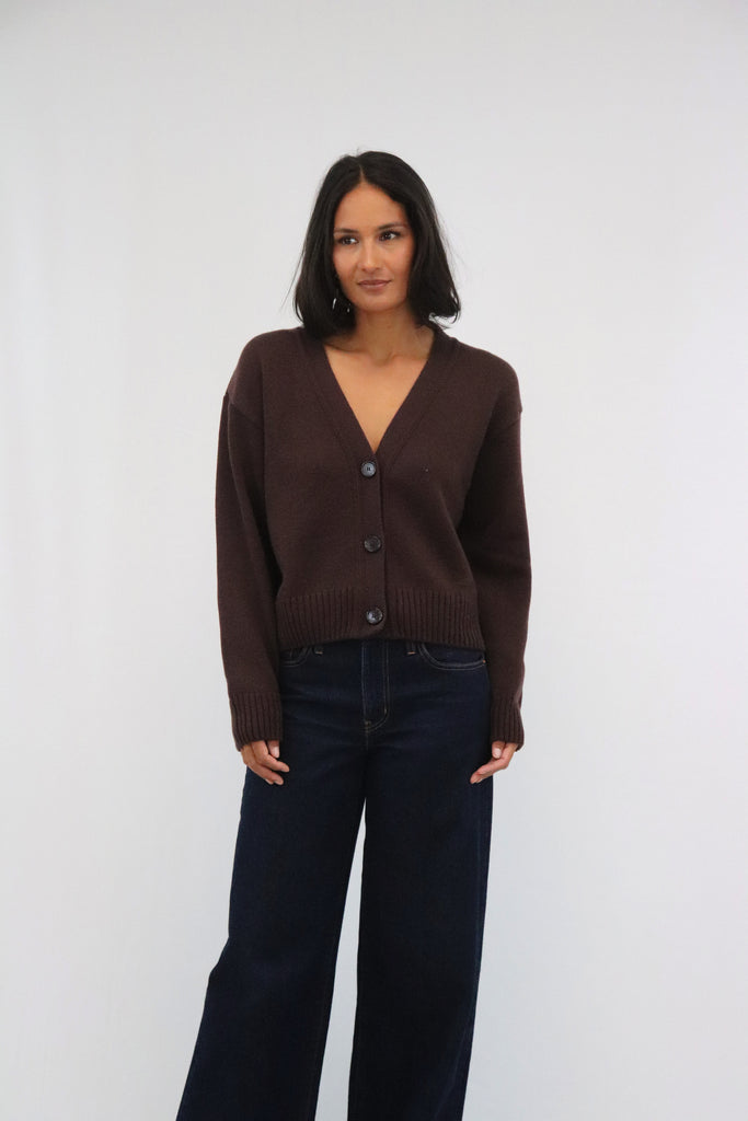 Tatāno Phoebe Cardigan- Chocolate Brown