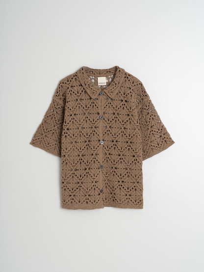 Indi and Cold Short Sleeve Crochet Shirt Topo