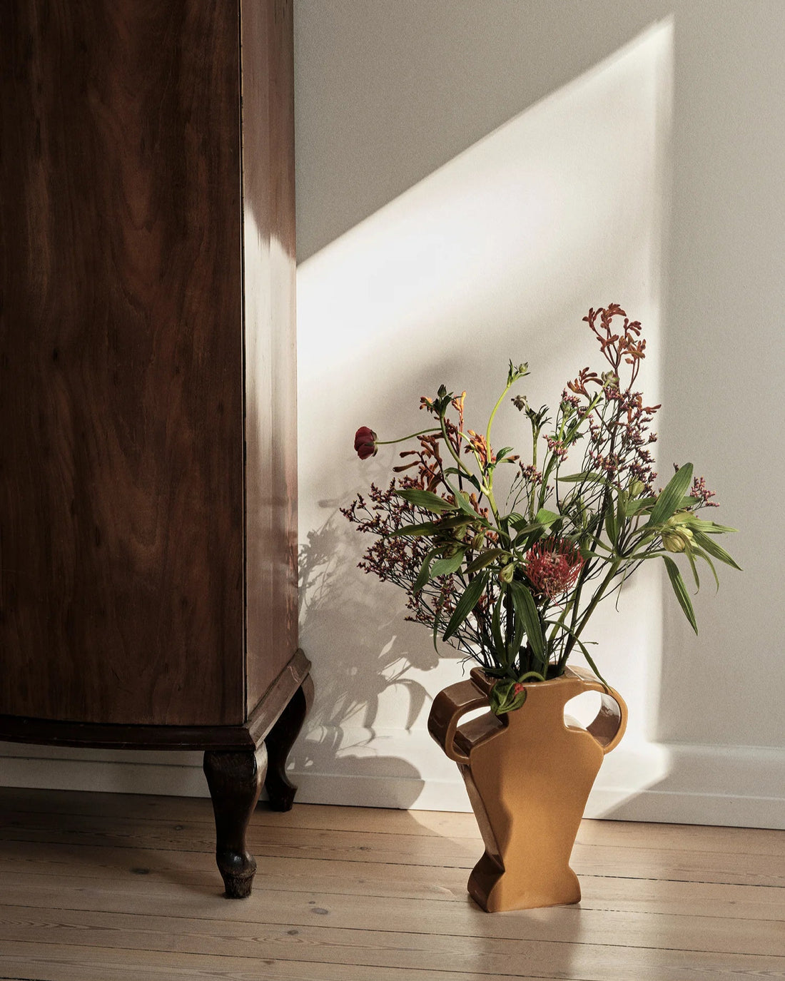 BROSTE Vase Etta Double-Handled - Cinnamon Sand