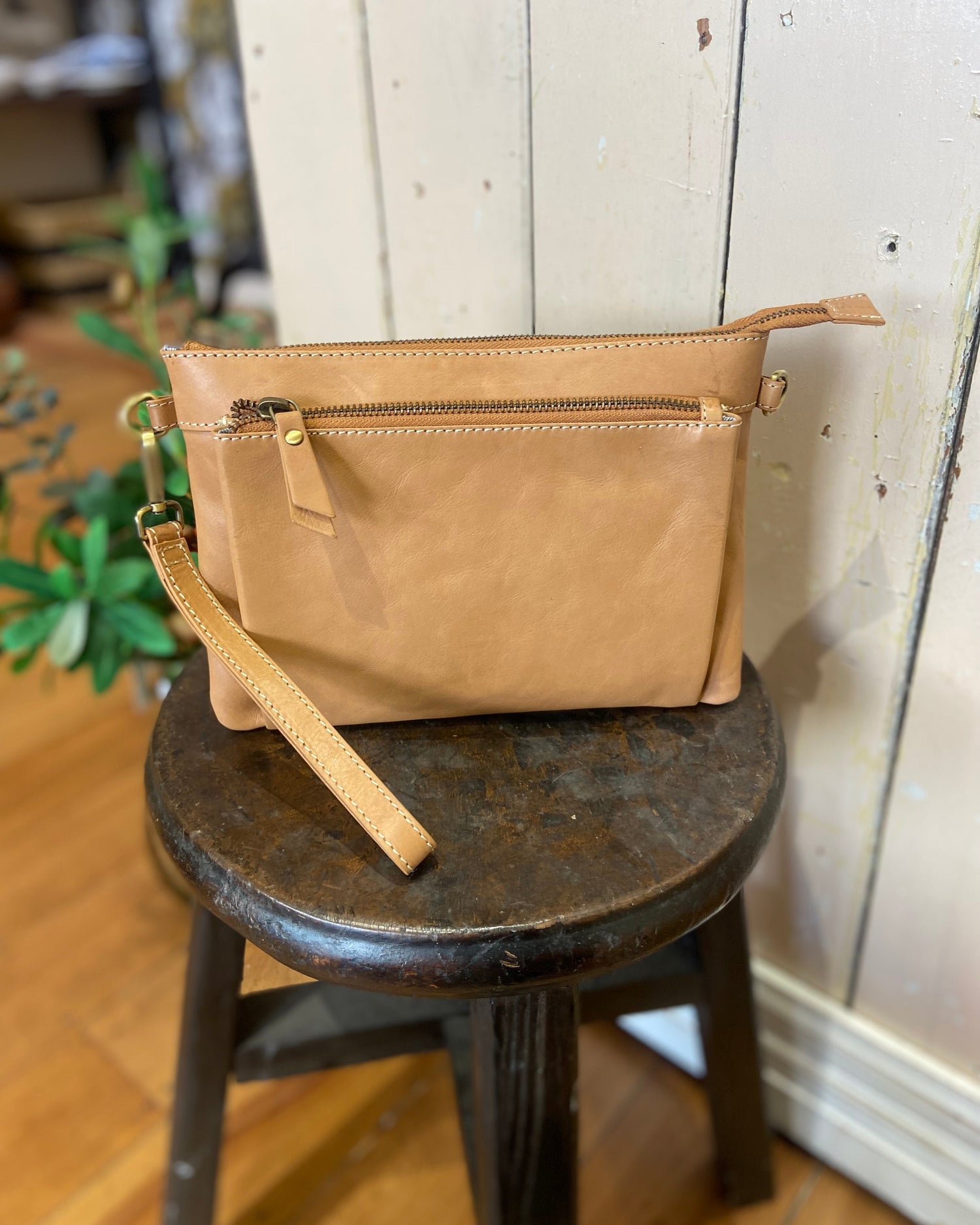 Cosgrove &amp; Co Charlotte Camel Leather Bag
