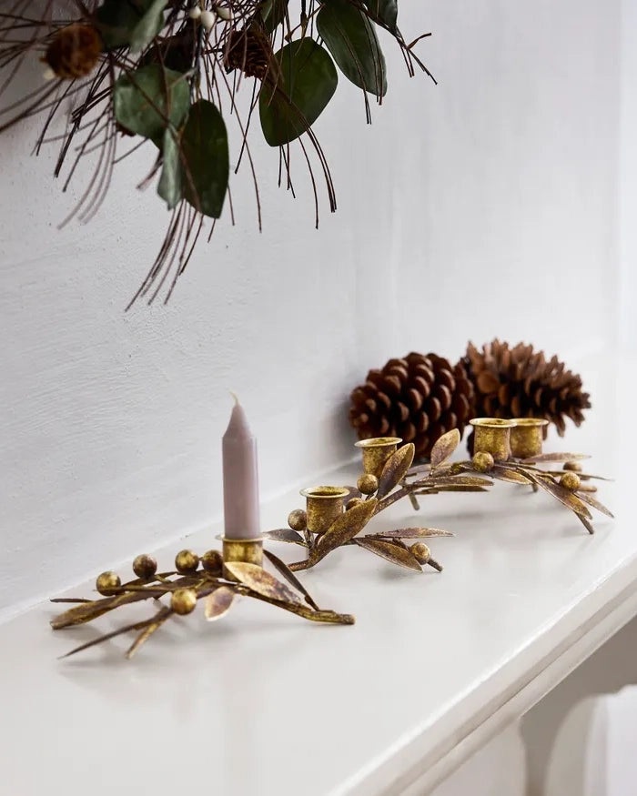 Mistletoe Iron Candleholder - Large
