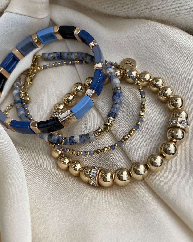 A&C Oslo Bracelet with balls and crystals- gold
