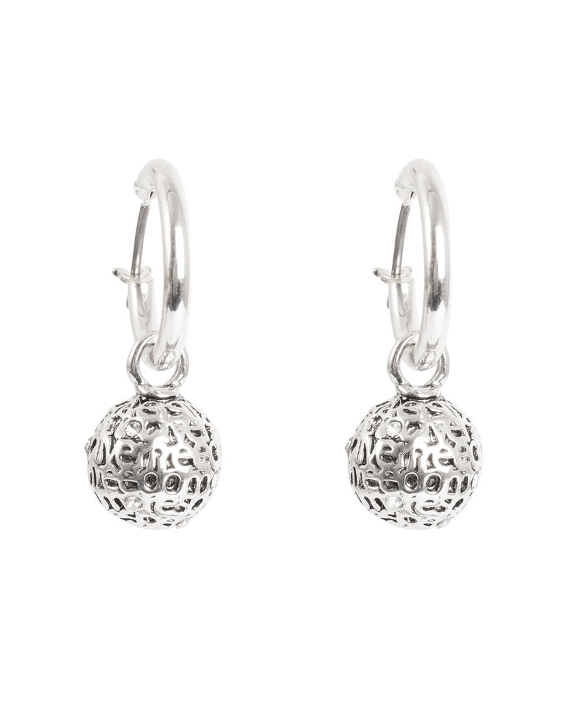 A&C Oslo Earrings with charm Values- Silver