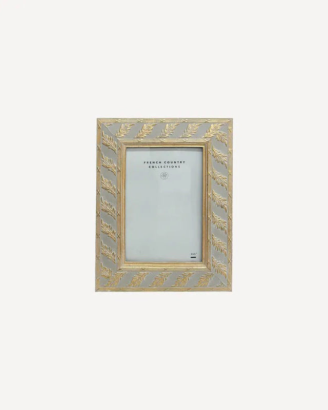French Country Collections Embossed Leaves Photo Frame 4"x6" - silver/gold